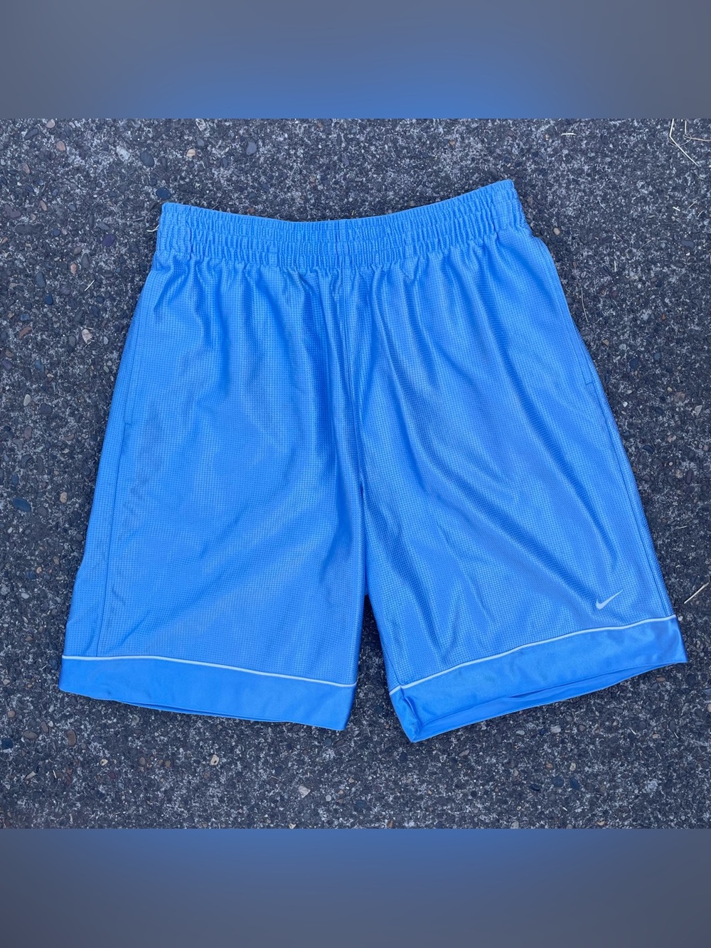 Y2k light blue Nike basketball shorts size large